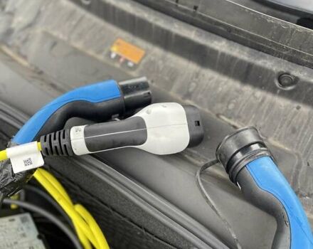 Красный Ягуар I-Pace, объемом двигателя 0 л и пробегом 107 тыс. км за 23500 $, фото 74 на Automoto.ua