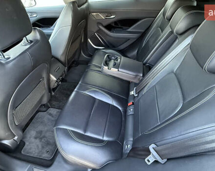 Красный Ягуар I-Pace, объемом двигателя 0 л и пробегом 101 тыс. км за 28900 $, фото 46 на Automoto.ua