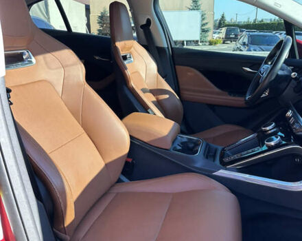 Красный Ягуар I-Pace, объемом двигателя 0 л и пробегом 93 тыс. км за 24000 $, фото 17 на Automoto.ua