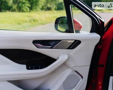 Красный Ягуар I-Pace, объемом двигателя 0 л и пробегом 115 тыс. км за 23200 $, фото 17 на Automoto.ua