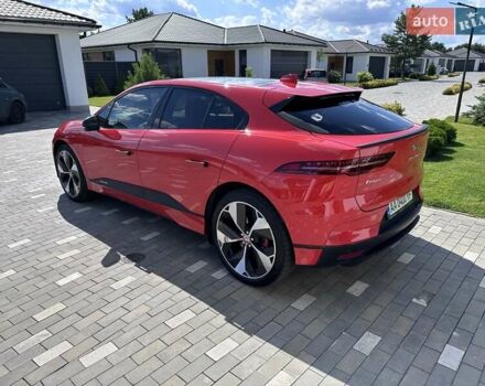 Красный Ягуар I-Pace, объемом двигателя 0 л и пробегом 88 тыс. км за 30000 $, фото 5 на Automoto.ua