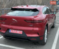 Красный Ягуар I-Pace, объемом двигателя 0 л и пробегом 100 тыс. км за 23900 $, фото 8 на Automoto.ua