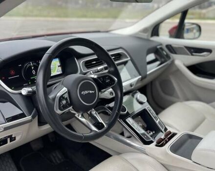 Красный Ягуар I-Pace, объемом двигателя 0 л и пробегом 107 тыс. км за 23500 $, фото 60 на Automoto.ua