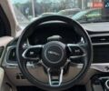 Красный Ягуар I-Pace, объемом двигателя 0 л и пробегом 106 тыс. км за 26490 $, фото 15 на Automoto.ua