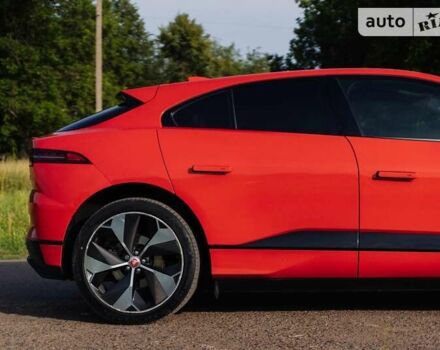 Красный Ягуар I-Pace, объемом двигателя 0 л и пробегом 115 тыс. км за 23200 $, фото 7 на Automoto.ua