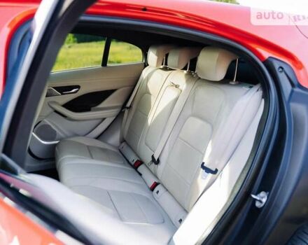 Красный Ягуар I-Pace, объемом двигателя 0 л и пробегом 115 тыс. км за 23200 $, фото 29 на Automoto.ua