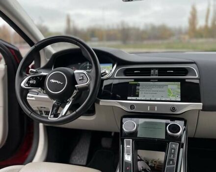 Красный Ягуар I-Pace, объемом двигателя 0 л и пробегом 107 тыс. км за 23500 $, фото 119 на Automoto.ua