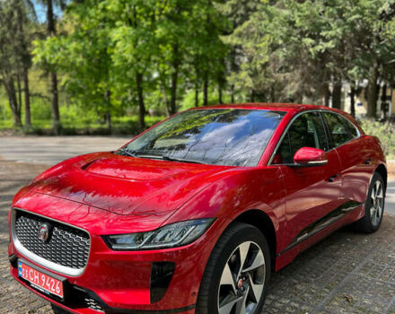 Красный Ягуар I-Pace, объемом двигателя 0 л и пробегом 128 тыс. км за 20000 $, фото 1 на Automoto.ua