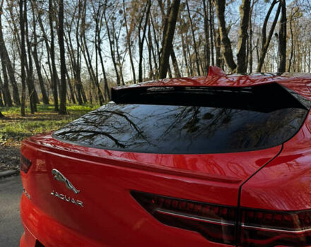 Красный Ягуар I-Pace, объемом двигателя 0 л и пробегом 125 тыс. км за 25500 $, фото 4 на Automoto.ua
