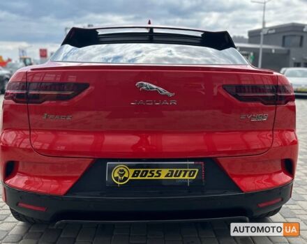 Красный Ягуар I-Pace, объемом двигателя 90 л и пробегом 78 тыс. км за 45000 $, фото 3 на Automoto.ua