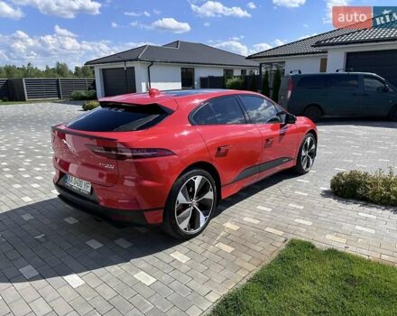 Красный Ягуар I-Pace, объемом двигателя 0 л и пробегом 88 тыс. км за 30000 $, фото 7 на Automoto.ua