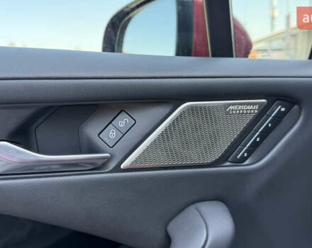 Красный Ягуар I-Pace, объемом двигателя 0 л и пробегом 101 тыс. км за 28900 $, фото 21 на Automoto.ua