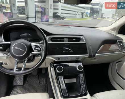 Червоний Ягуар I-Pace, об'ємом двигуна 0 л та пробігом 45 тис. км за 27770 $, фото 48 на Automoto.ua