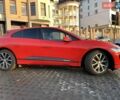 Красный Ягуар I-Pace, объемом двигателя 0 л и пробегом 101 тыс. км за 30500 $, фото 1 на Automoto.ua