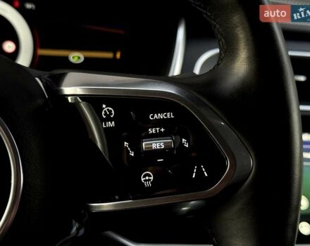 Красный Ягуар I-Pace, объемом двигателя 0 л и пробегом 120 тыс. км за 22990 $, фото 93 на Automoto.ua