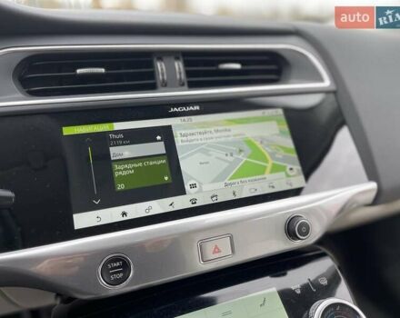 Красный Ягуар I-Pace, объемом двигателя 0 л и пробегом 107 тыс. км за 23500 $, фото 128 на Automoto.ua