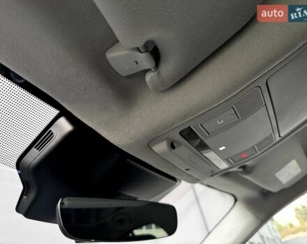 Красный Ягуар I-Pace, объемом двигателя 0 л и пробегом 120 тыс. км за 22990 $, фото 83 на Automoto.ua