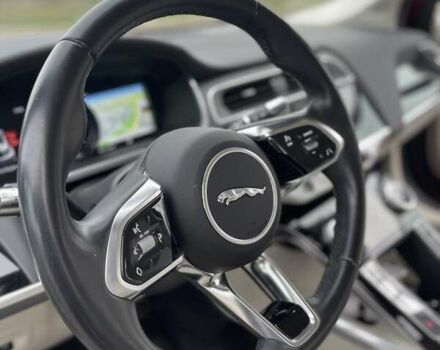 Красный Ягуар I-Pace, объемом двигателя 0 л и пробегом 107 тыс. км за 23500 $, фото 118 на Automoto.ua