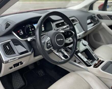 Красный Ягуар I-Pace, объемом двигателя 0 л и пробегом 107 тыс. км за 23500 $, фото 59 на Automoto.ua