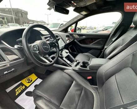 Червоний Ягуар I-Pace, об'ємом двигуна 0 л та пробігом 84 тис. км за 40200 $, фото 10 на Automoto.ua