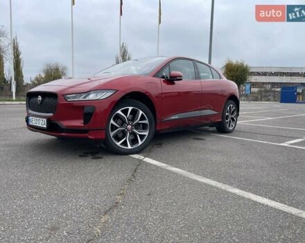 Красный Ягуар I-Pace, объемом двигателя 0 л и пробегом 107 тыс. км за 23500 $, фото 4 на Automoto.ua