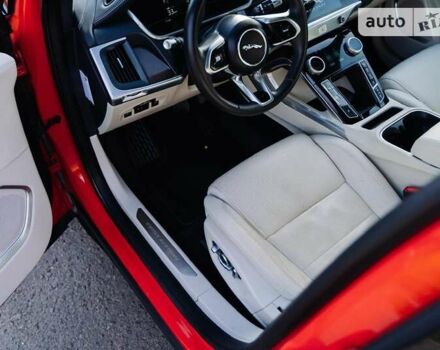 Красный Ягуар I-Pace, объемом двигателя 0 л и пробегом 115 тыс. км за 23200 $, фото 39 на Automoto.ua