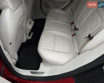 Красный Ягуар I-Pace, объемом двигателя 0 л и пробегом 158 тыс. км за 25999 $, фото 70 на Automoto.ua