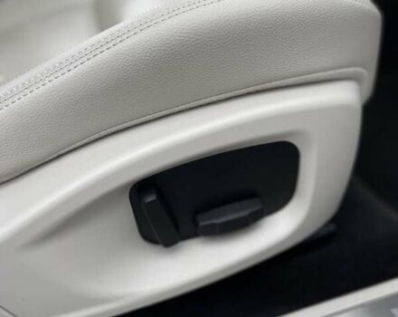 Красный Ягуар I-Pace, объемом двигателя 0 л и пробегом 107 тыс. км за 23500 $, фото 112 на Automoto.ua