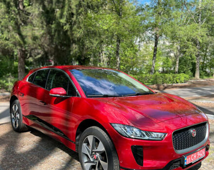 Красный Ягуар I-Pace, объемом двигателя 0 л и пробегом 128 тыс. км за 20000 $, фото 2 на Automoto.ua