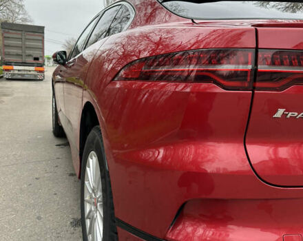 Красный Ягуар I-Pace, объемом двигателя 0 л и пробегом 96 тыс. км за 27000 $, фото 24 на Automoto.ua