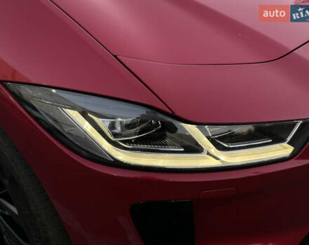 Красный Ягуар I-Pace, объемом двигателя 0 л и пробегом 163 тыс. км за 21999 $, фото 12 на Automoto.ua