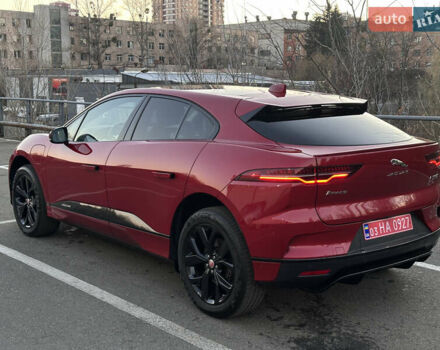 Красный Ягуар I-Pace, объемом двигателя 0 л и пробегом 163 тыс. км за 21999 $, фото 5 на Automoto.ua