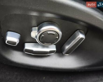 Красный Ягуар I-Pace, объемом двигателя 0 л и пробегом 155 тыс. км за 25999 $, фото 61 на Automoto.ua