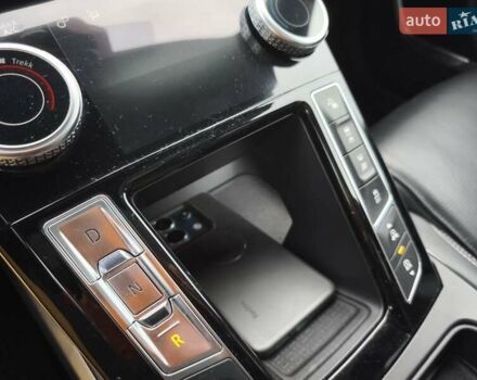 Красный Ягуар I-Pace, объемом двигателя 0 л и пробегом 155 тыс. км за 25999 $, фото 72 на Automoto.ua