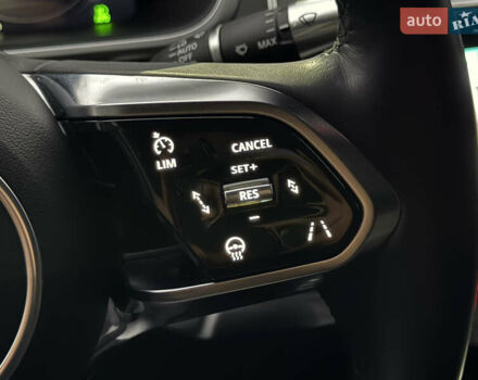 Красный Ягуар I-Pace, объемом двигателя 0 л и пробегом 142 тыс. км за 23500 $, фото 105 на Automoto.ua