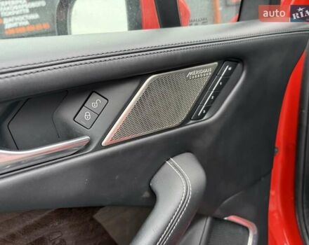 Красный Ягуар I-Pace, объемом двигателя 0 л и пробегом 98 тыс. км за 18900 $, фото 18 на Automoto.ua