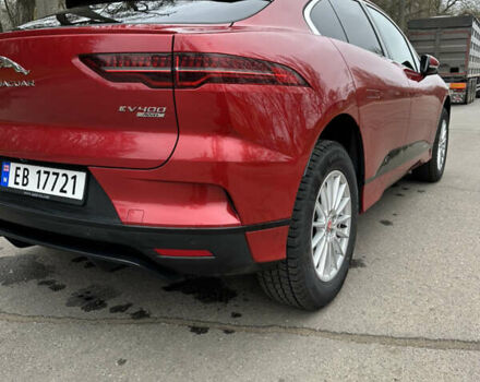 Красный Ягуар I-Pace, объемом двигателя 0 л и пробегом 96 тыс. км за 27000 $, фото 31 на Automoto.ua