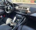 Красный Ягуар I-Pace, объемом двигателя 0 л и пробегом 88 тыс. км за 24900 $, фото 26 на Automoto.ua