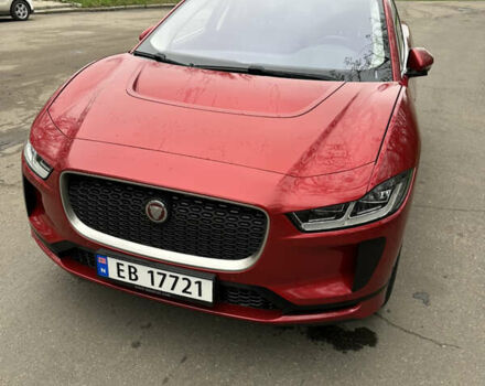 Красный Ягуар I-Pace, объемом двигателя 0 л и пробегом 96 тыс. км за 27000 $, фото 1 на Automoto.ua