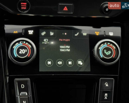 Красный Ягуар I-Pace, объемом двигателя 0 л и пробегом 142 тыс. км за 23500 $, фото 72 на Automoto.ua