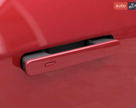 Красный Ягуар I-Pace, объемом двигателя 0 л и пробегом 142 тыс. км за 23500 $, фото 55 на Automoto.ua