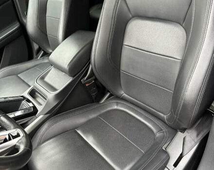 Красный Ягуар I-Pace, объемом двигателя 0 л и пробегом 96 тыс. км за 27000 $, фото 46 на Automoto.ua