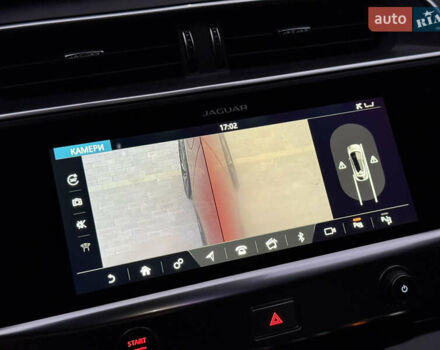 Красный Ягуар I-Pace, объемом двигателя 0 л и пробегом 142 тыс. км за 23500 $, фото 103 на Automoto.ua