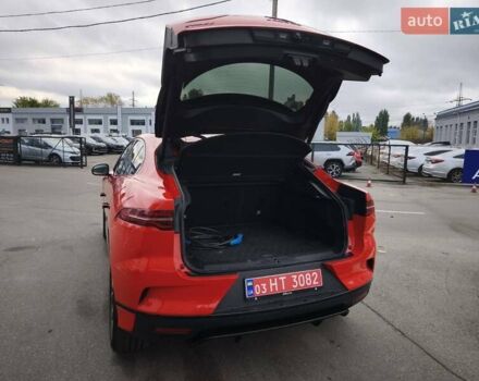 Красный Ягуар I-Pace, объемом двигателя 0 л и пробегом 155 тыс. км за 25999 $, фото 30 на Automoto.ua