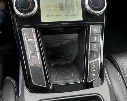 Красный Ягуар I-Pace, объемом двигателя 0 л и пробегом 98 тыс. км за 18900 $, фото 22 на Automoto.ua