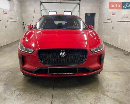 Красный Ягуар I-Pace, объемом двигателя 0 л и пробегом 140 тыс. км за 23899 $, фото 1 на Automoto.ua