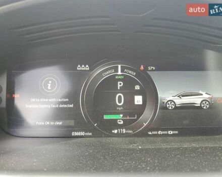 Красный Ягуар I-Pace, объемом двигателя 0 л и пробегом 57 тыс. км за 13800 $, фото 9 на Automoto.ua