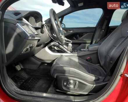 Красный Ягуар I-Pace, объемом двигателя 0 л и пробегом 57 тыс. км за 13800 $, фото 7 на Automoto.ua