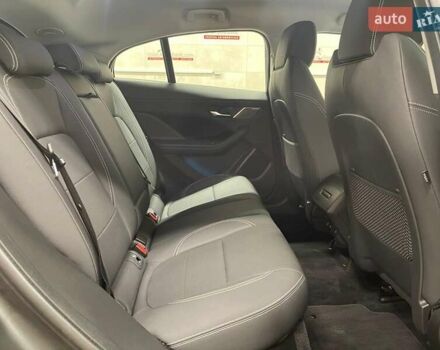 Красный Ягуар I-Pace, объемом двигателя 0 л и пробегом 140 тыс. км за 23899 $, фото 10 на Automoto.ua