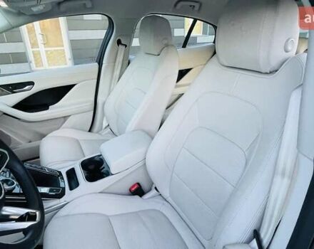 Червоний Ягуар I-Pace, об'ємом двигуна 0 л та пробігом 49 тис. км за 33500 $, фото 35 на Automoto.ua